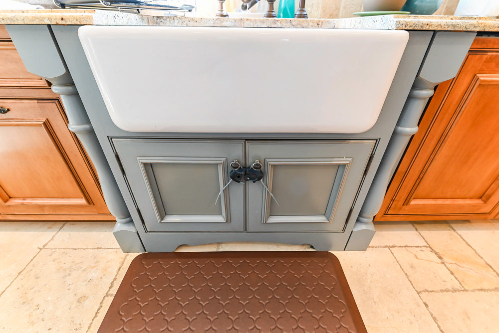 Signature Custom Cabinetry Traditional Multi-Tone Kitchen with Island, Dry Bar & Appliances