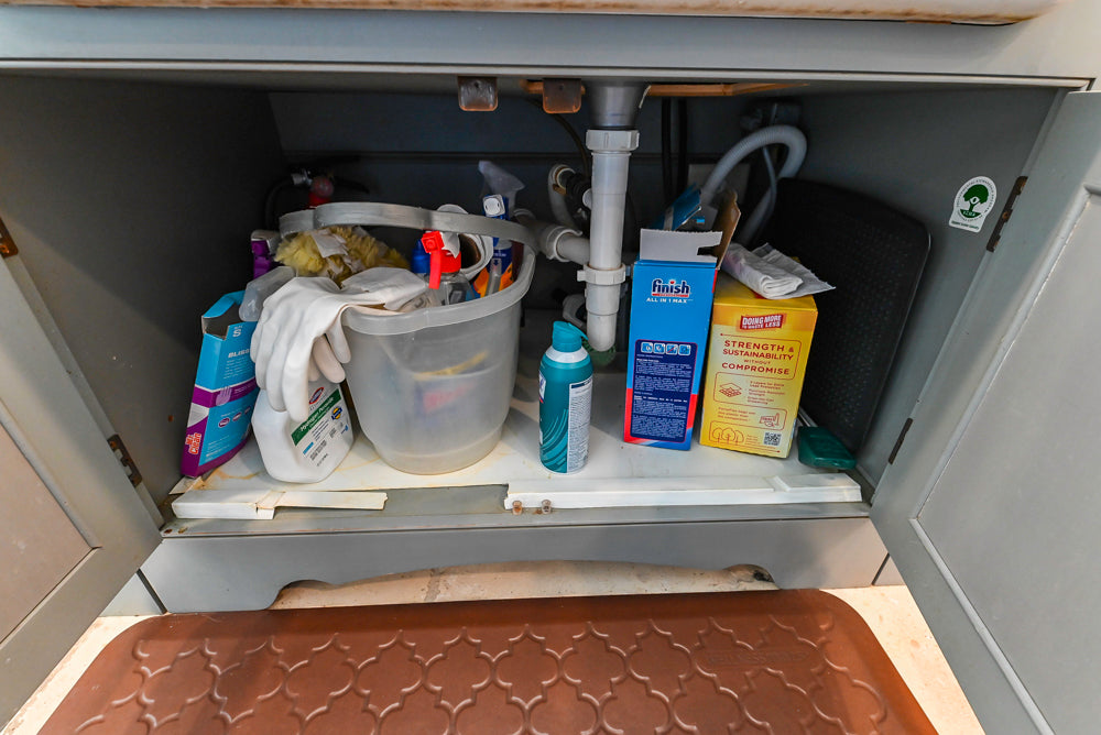 Signature Custom Cabinetry Traditional Multi-Tone Kitchen with Island, Dry Bar & Appliances