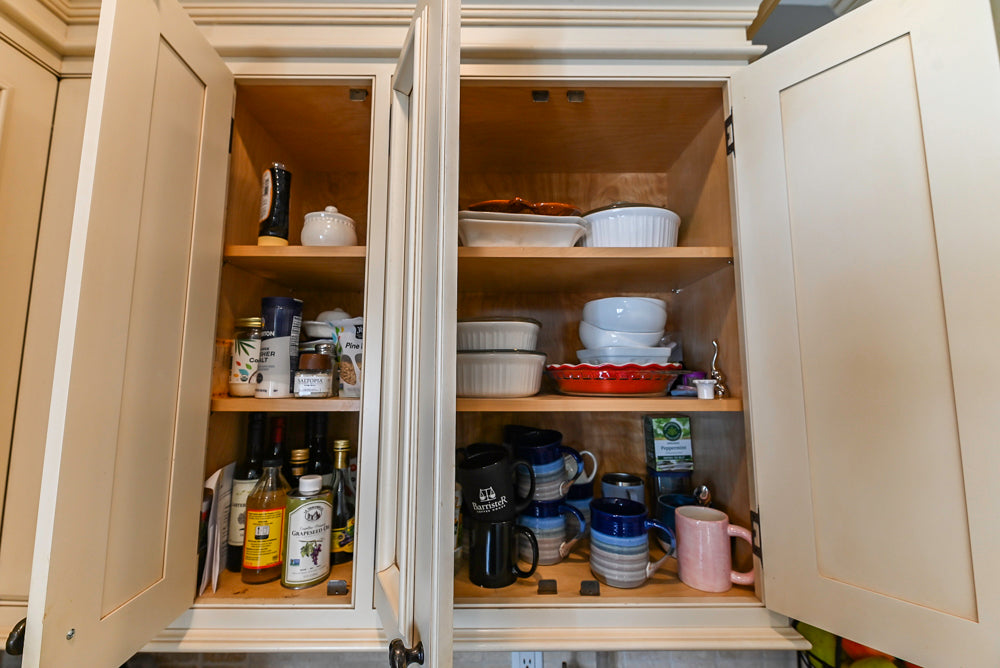 Signature Custom Cabinetry Traditional Multi-Tone Kitchen with Island, Dry Bar & Appliances