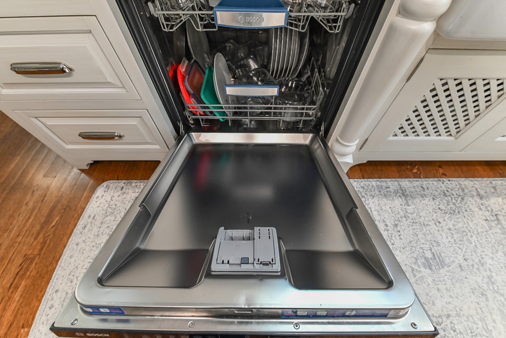 Canterbury Traditional White Kitchen with Island, Marble Countertops and La Cornue Range with Matching Hood