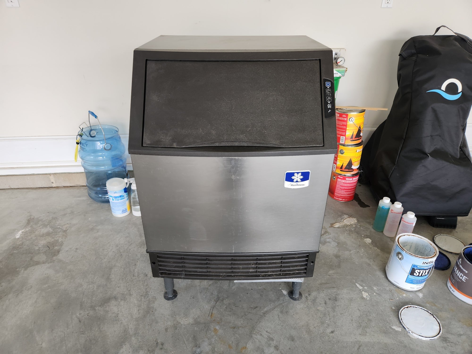 Manitowoc UY0240A-161B 26" Stainless Steel Ice Maker