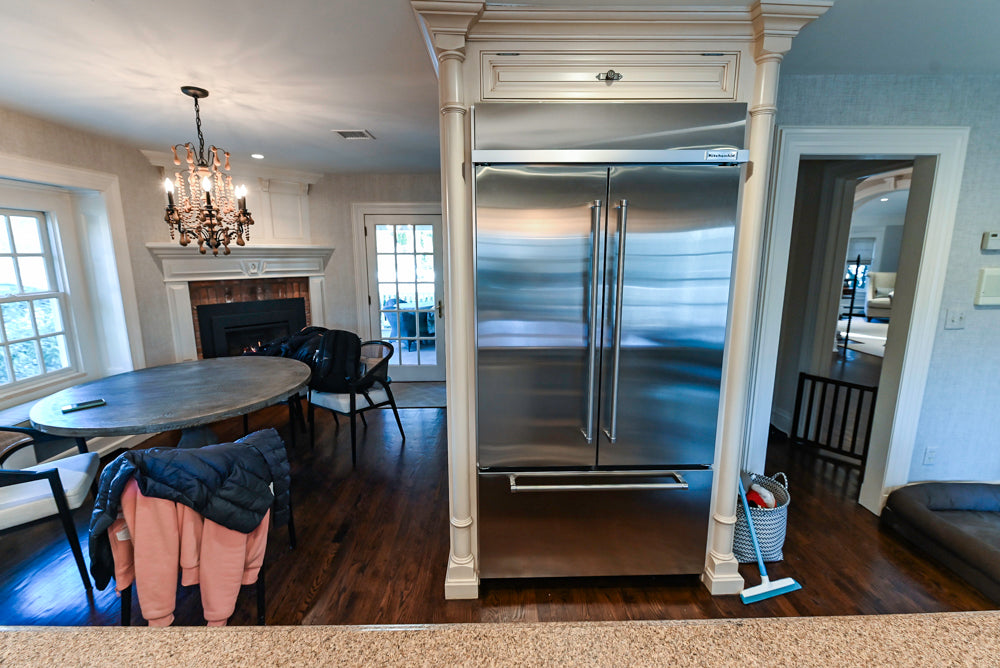 Salerno Traditional Cream Kitchen with Island, Desk Area and Appliances