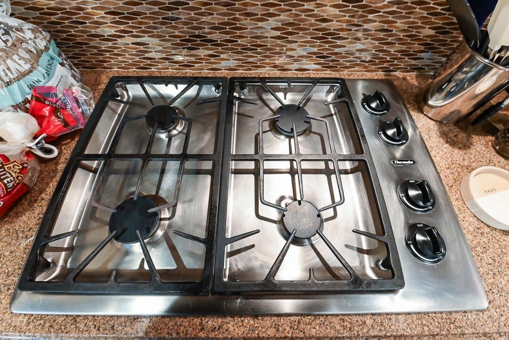 Salerno Traditional Cream Kitchen with Island, Desk Area and Appliances