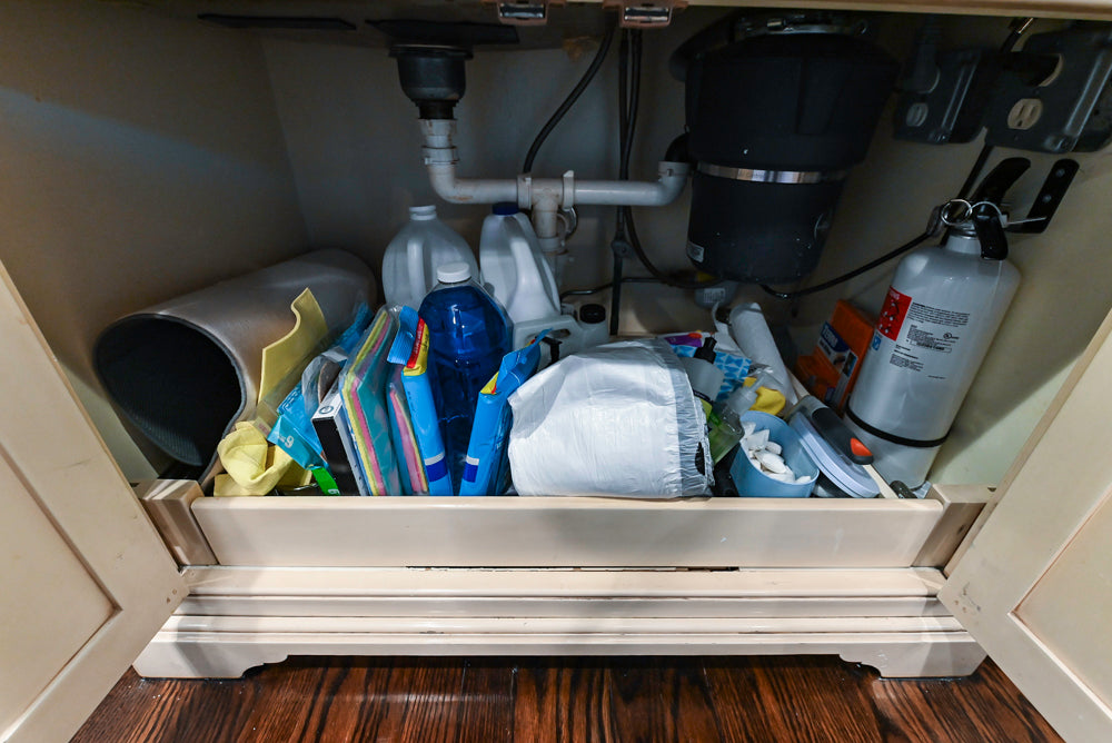 Salerno Traditional Cream Kitchen with Island, Desk Area and Appliances