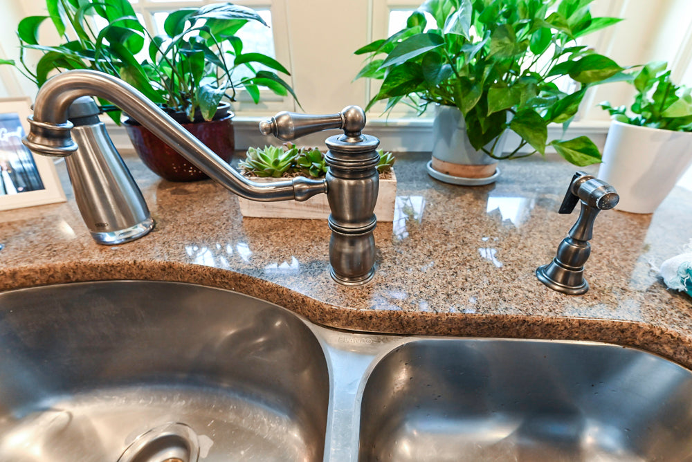 Salerno Traditional Cream Kitchen with Island, Desk Area and Appliances