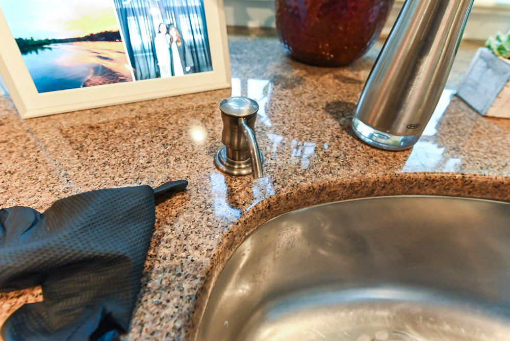 Salerno Traditional Cream Kitchen with Island, Desk Area and Appliances