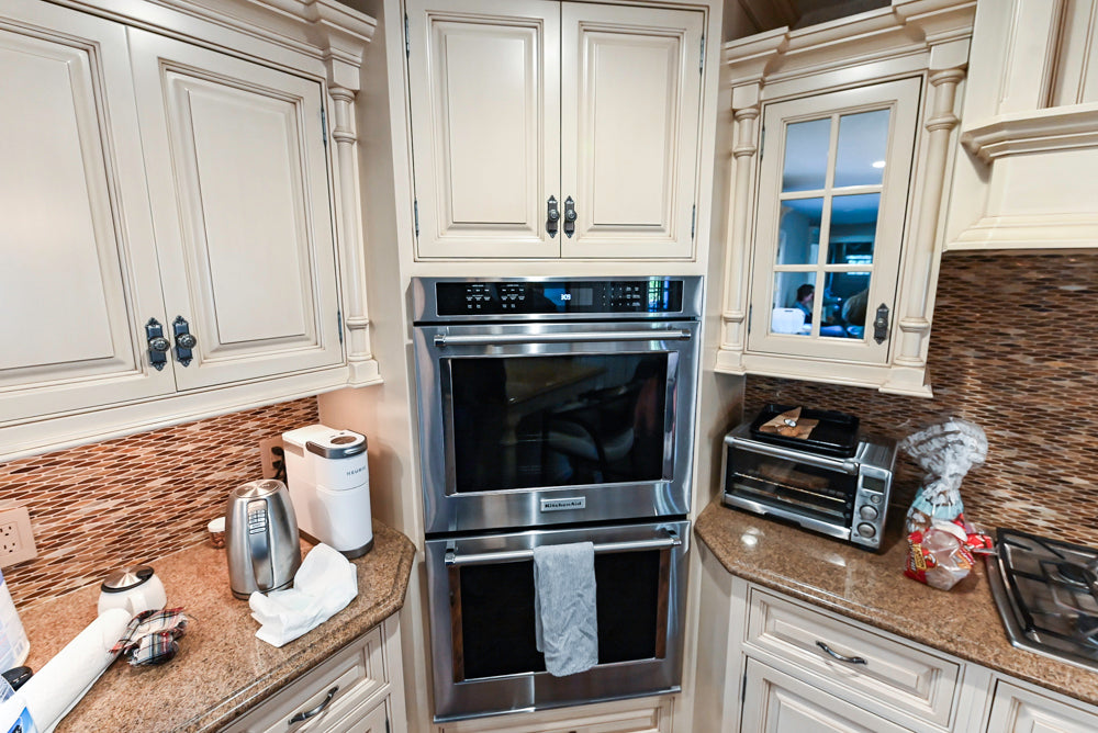 Salerno Traditional Cream Kitchen with Island, Desk Area and Appliances