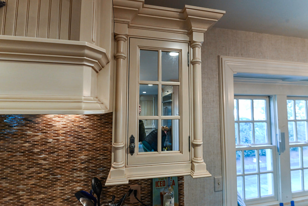 Salerno Traditional Cream Kitchen with Island, Desk Area and Appliances