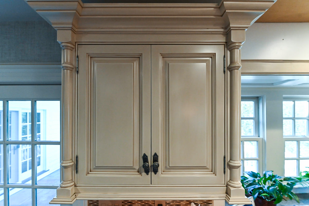 Salerno Traditional Cream Kitchen with Island, Desk Area and Appliances