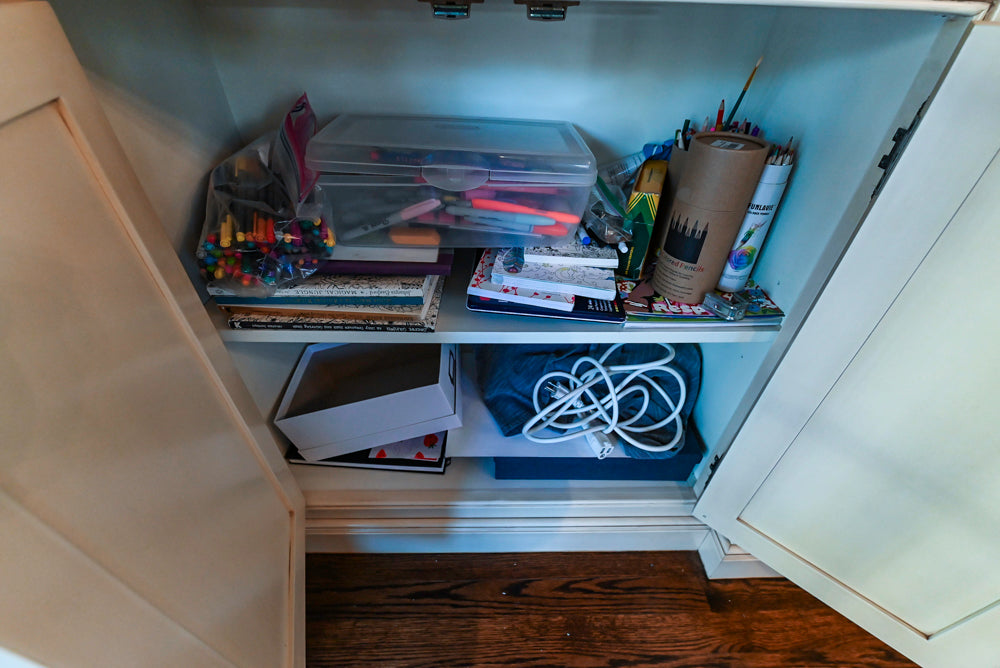 Salerno Traditional Cream Kitchen with Island, Desk Area and Appliances