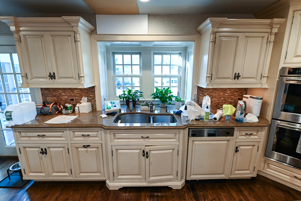 Salerno Traditional Cream Kitchen with Island, Desk Area and Appliances