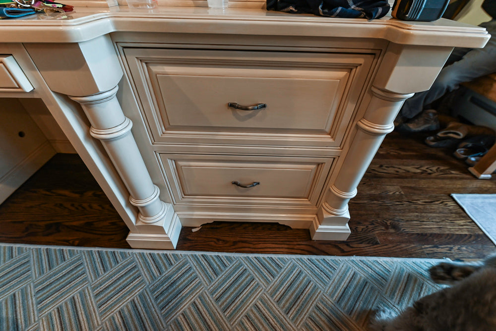 Salerno Traditional Cream Kitchen with Island, Desk Area and Appliances