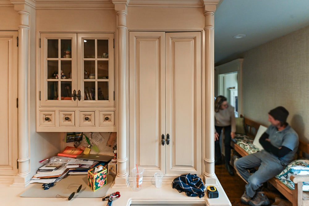Salerno Traditional Cream Kitchen with Island, Desk Area and Appliances