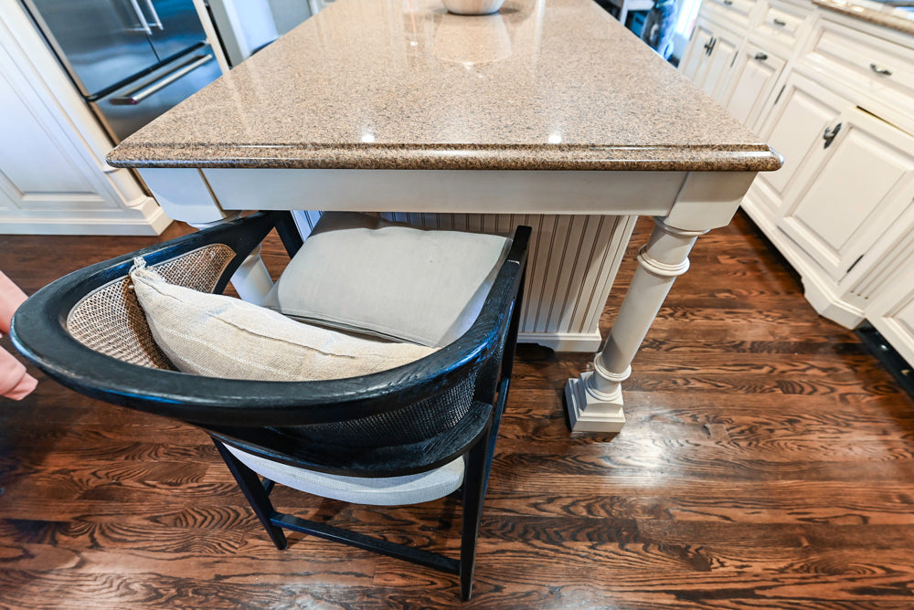 Salerno Traditional Cream Kitchen with Island, Desk Area and Appliances