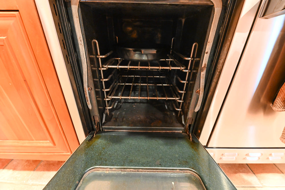 Traditional Wooden Kitchen with Island and Appliances featuring 48" Viking Range