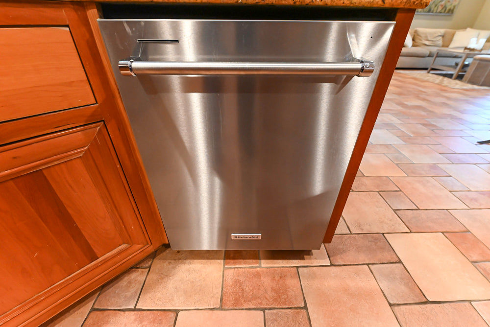 Traditional Wooden Kitchen with Island and Appliances featuring 48" Viking Range