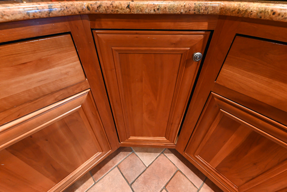 Traditional Wooden Kitchen with Island and Appliances featuring 48" Viking Range