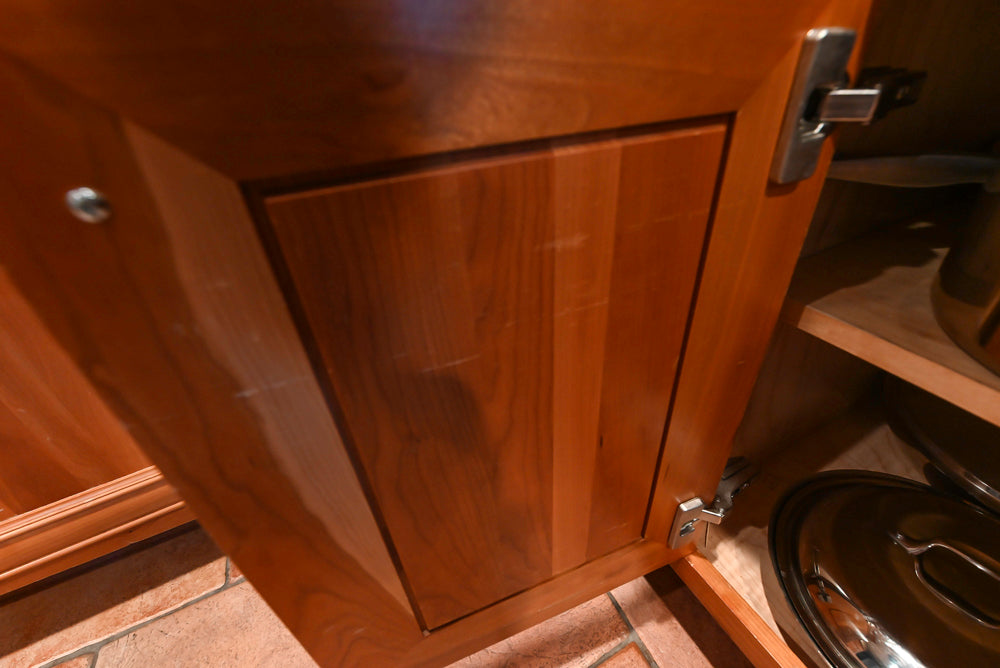 Traditional Wooden Kitchen with Island and Appliances featuring 48" Viking Range