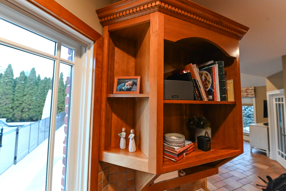 Traditional Wooden Kitchen with Island and Appliances featuring 48" Viking Range