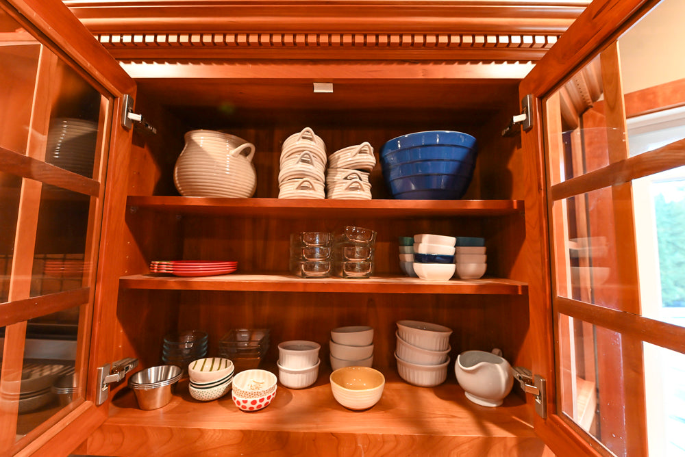 Traditional Wooden Kitchen with Island and Appliances featuring 48" Viking Range