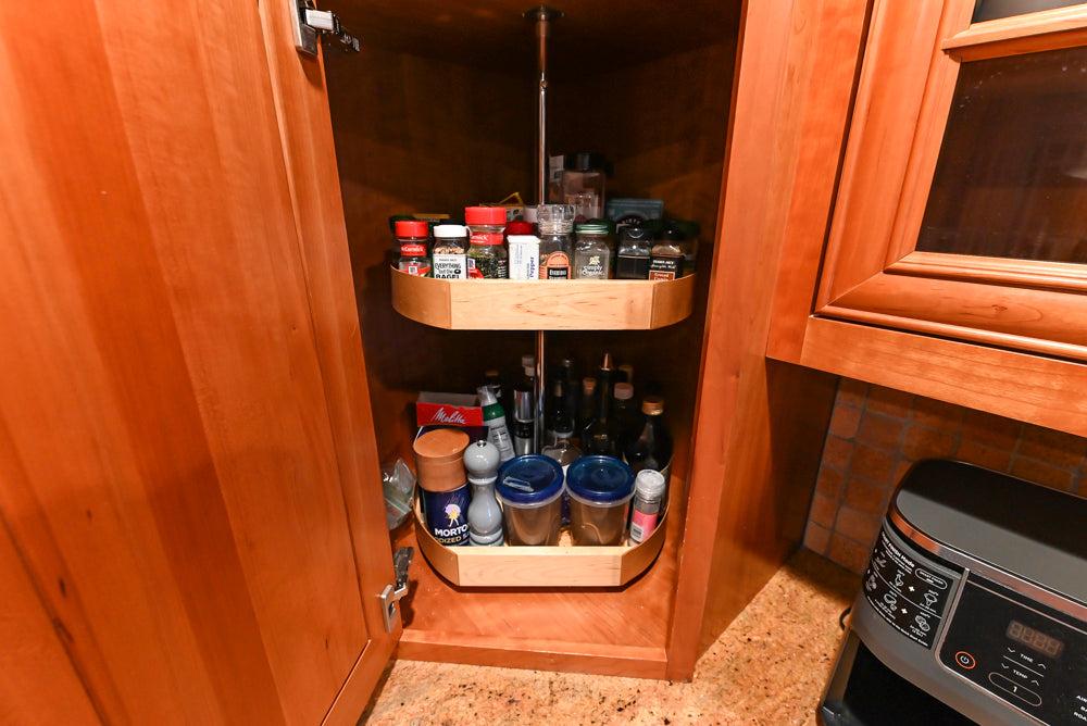 Traditional Wooden Kitchen with Island and Appliances featuring 48" Viking Range