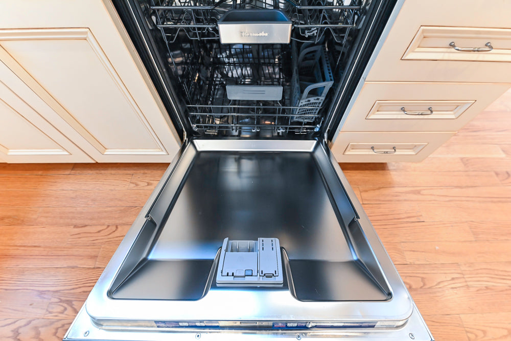 Traditional Cream Kitchen with Island, Granite Countertops & 48" Thermador Range