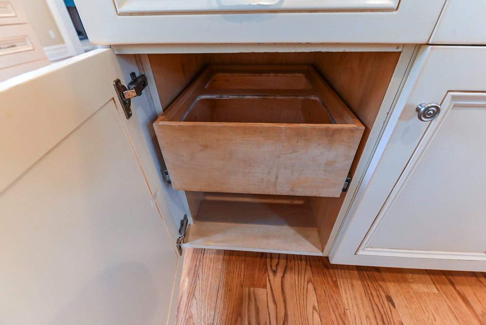 Traditional Cream Kitchen with Island, Granite Countertops & 48" Thermador Range