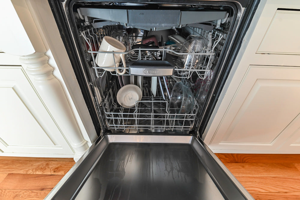 Traditional Light Cream Kitchen with Island, Granite Countertops and Appliances