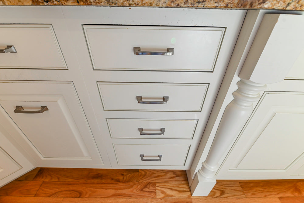 Traditional Light Cream Kitchen with Island, Granite Countertops and Appliances