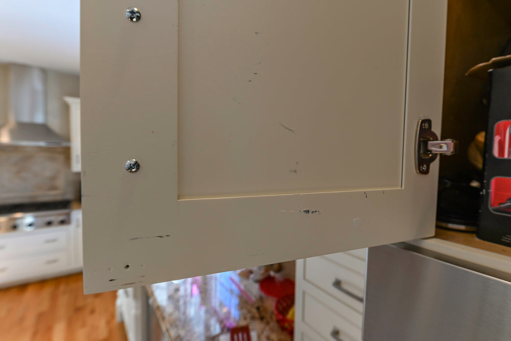 Traditional Light Cream Kitchen with Island, Granite Countertops and Appliances