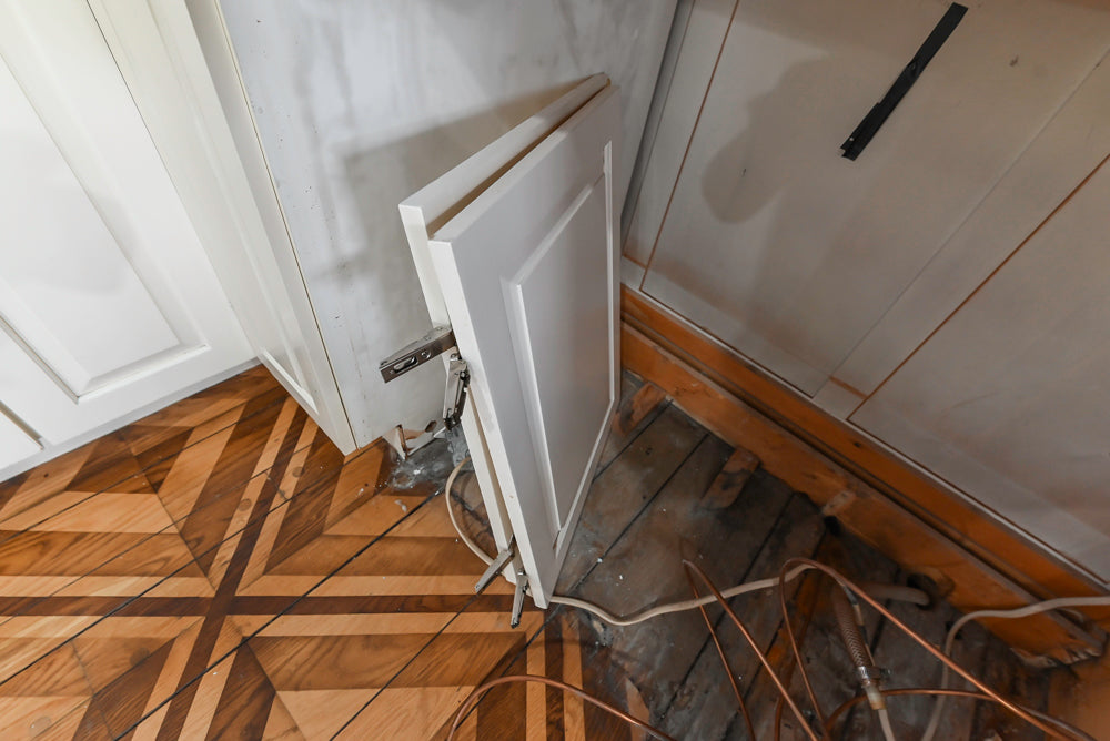 Heritage Traditional Kitchen with Double Island, Granite & Wood Countertops and Appliances