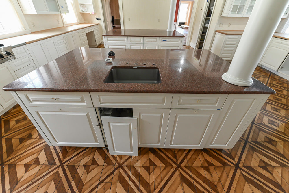 Heritage Traditional Kitchen with Double Island, Granite & Wood Countertops and Appliances
