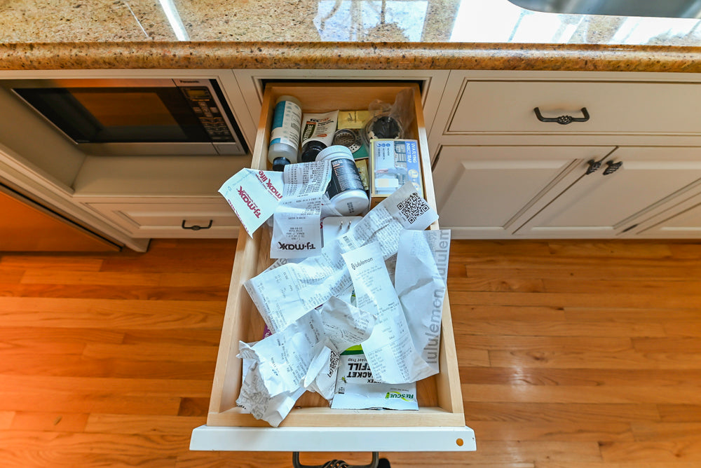 Glenwood Traditional Cream Kitchen with Island, Granite Countertops & Appliances