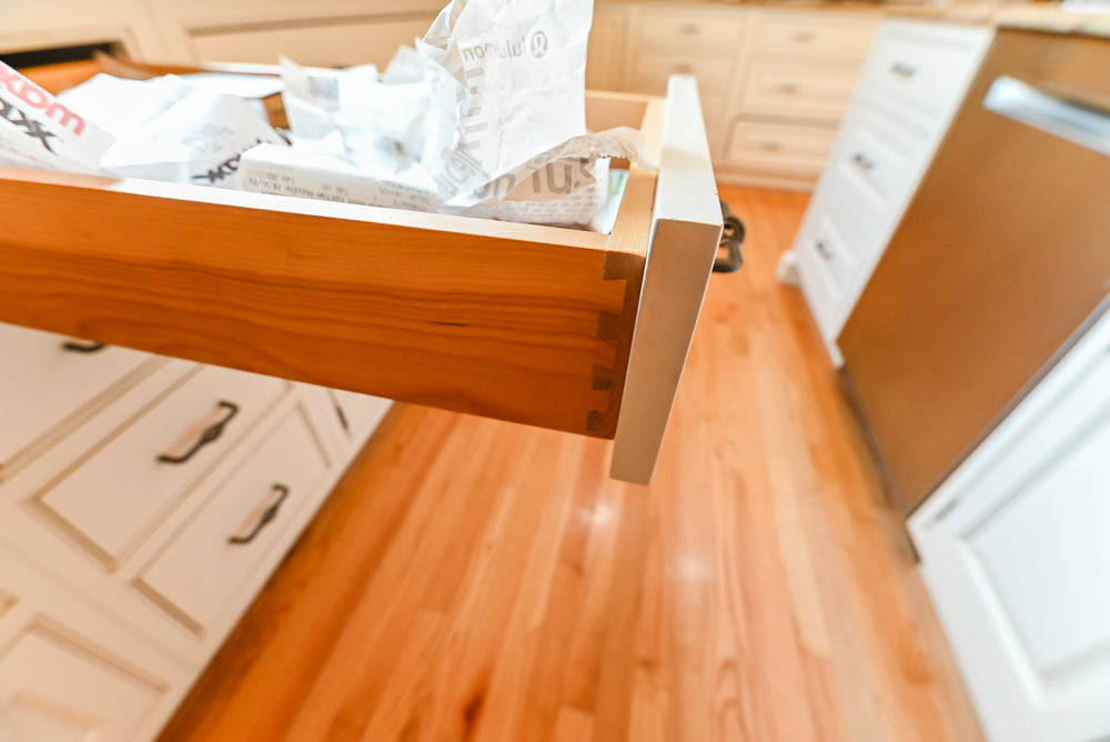 Glenwood Traditional Cream Kitchen with Island, Granite Countertops & Appliances