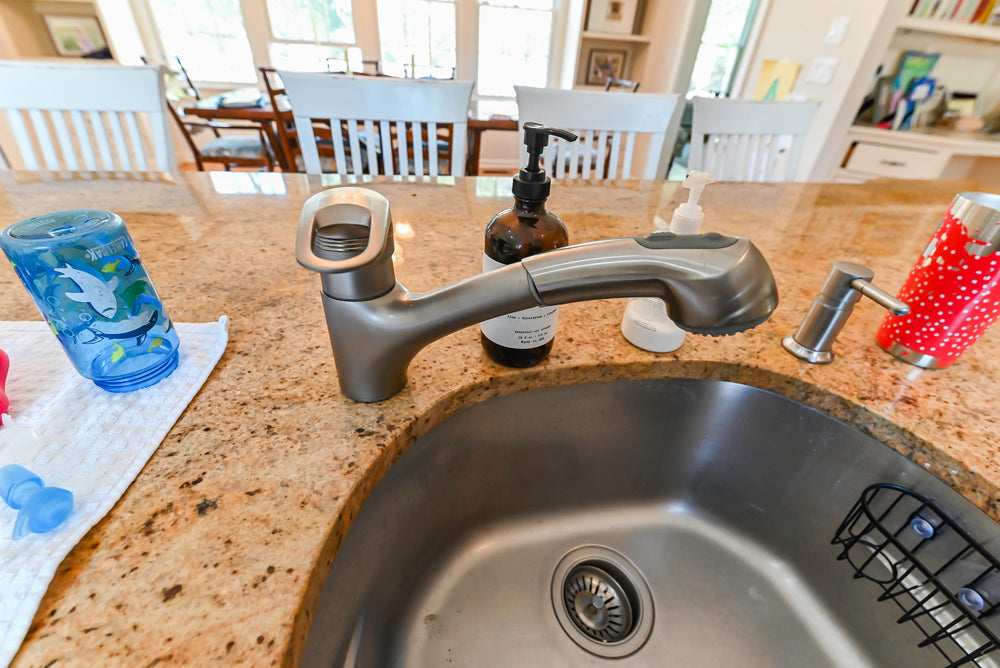 Glenwood Traditional Cream Kitchen with Island, Granite Countertops & Appliances