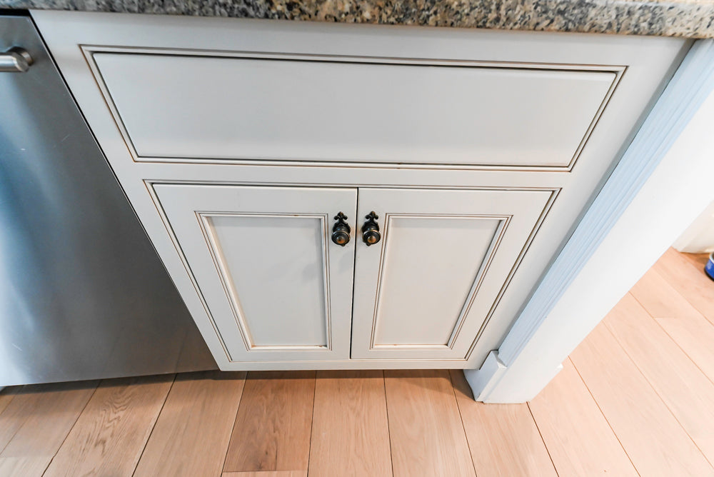 Omega Traditional Light Cream Butler's Pantry with Granite Countertops