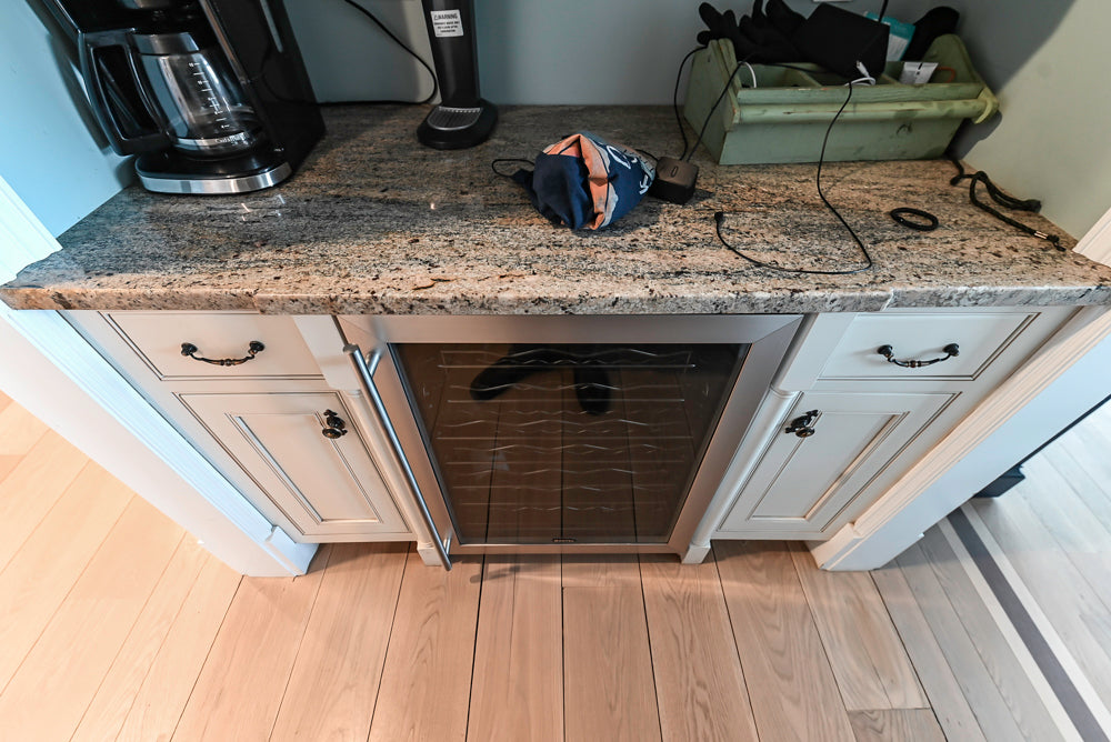 Omega Traditional Light Cream Butler's Pantry with Granite Countertops and Wine Cooler