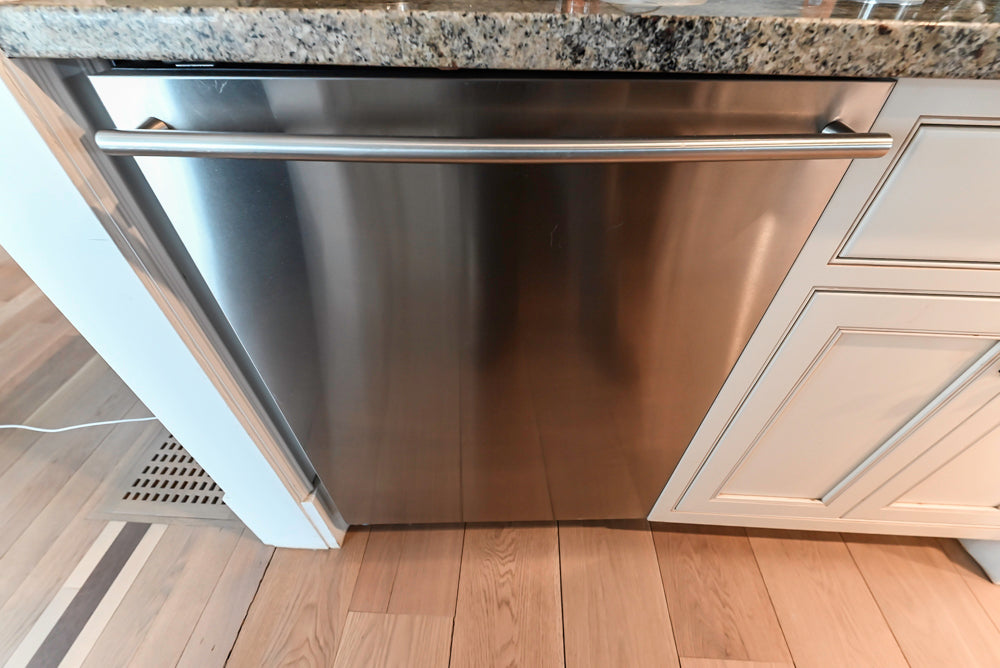 Omega Traditional Light Cream Butler's Pantry with Granite Countertops and Wine Cooler