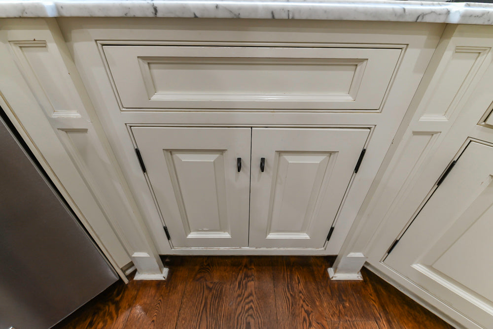 Traditional Creamy White Kitchen with Island, Marble Countertops and Appliances