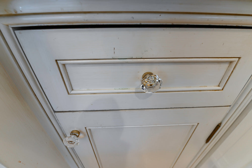 Custom Traditional Cream Kitchen with Island, Granite Countertops and 48" Range