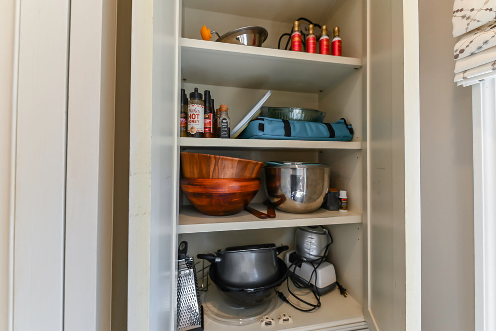 Custom Traditional Cream Kitchen with Island, Granite Countertops and 48" Range