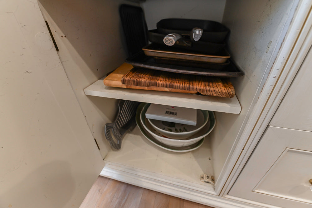 Custom Traditional Cream Kitchen with Island, Granite Countertops and 48" Range