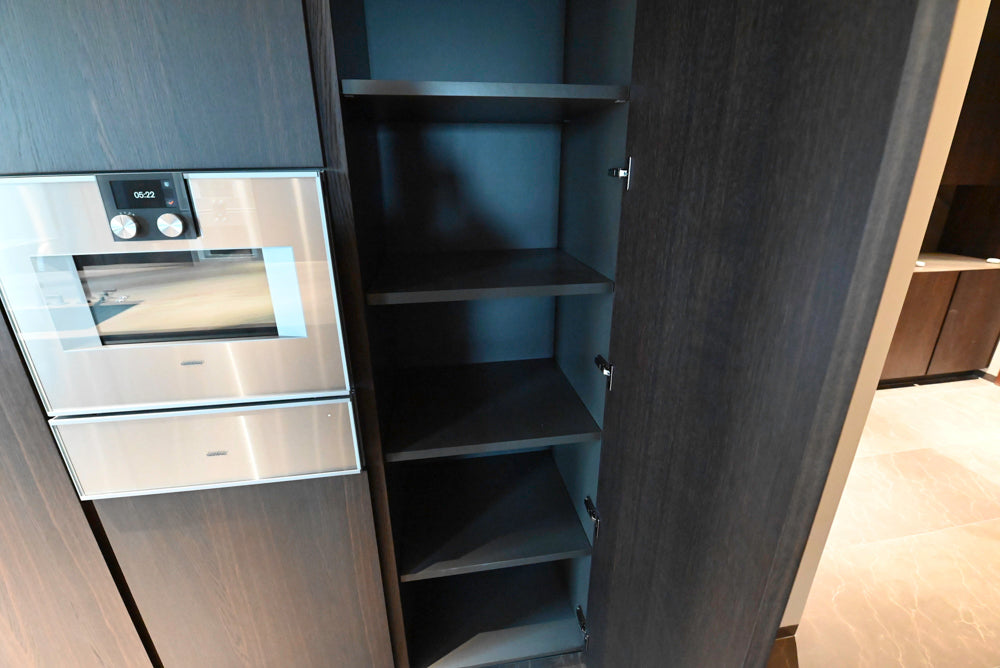 minotticucine Modern Classic Dark Brown Kitchen with Stone Countertops