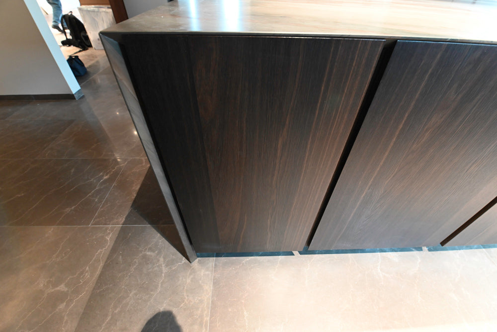 minotticucine Modern Classic Dark Brown Kitchen with Stone Countertops