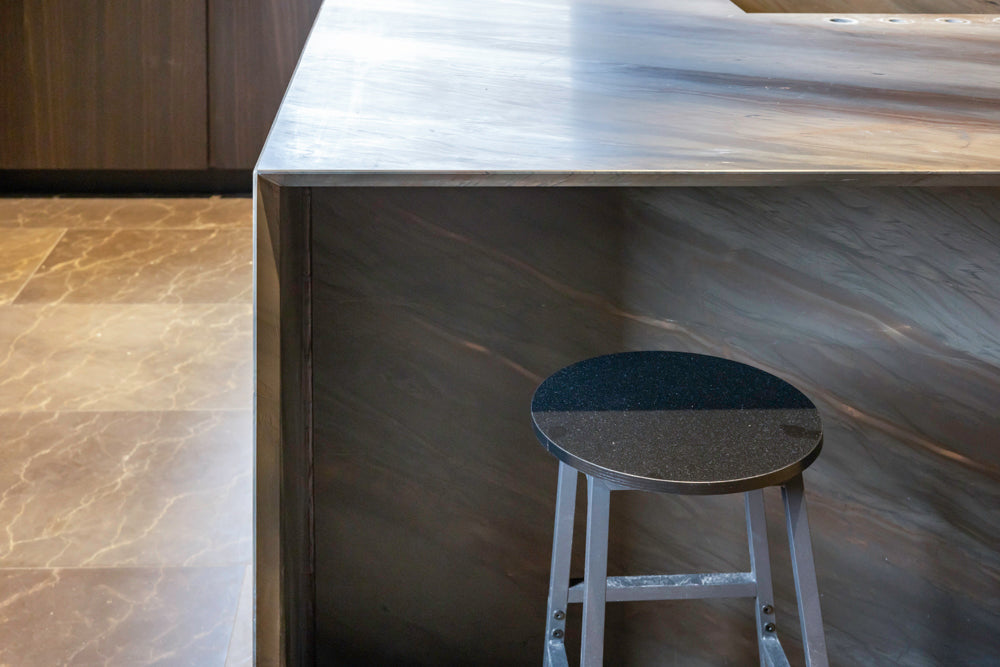 minotticucine Modern Classic Dark Brown Kitchen with Stone Countertops