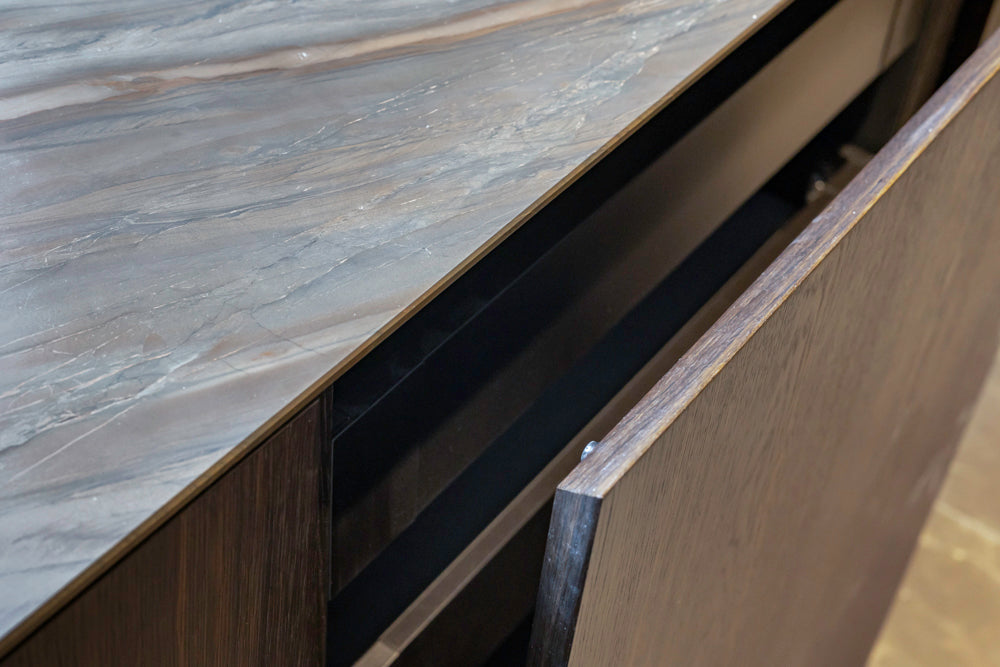 minotticucine Modern Classic Dark Brown Kitchen with Stone Countertops