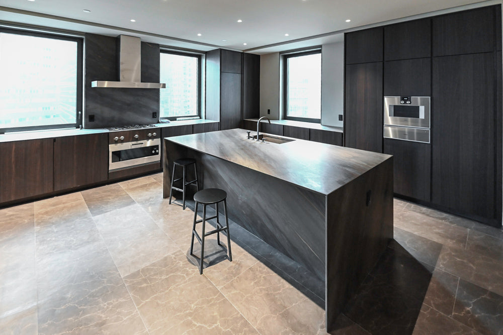 minotticucine Modern Classic Dark Brown Kitchen with Stone Countertops