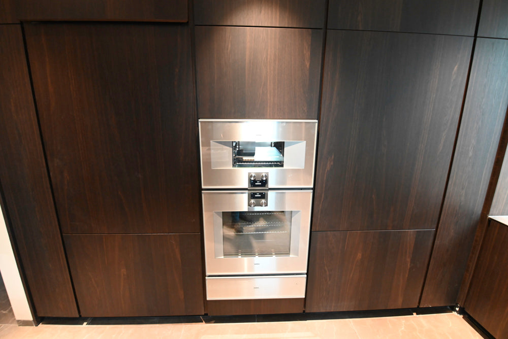 minotticucine Modern Classic Dark Brown Kitchen with Stone Countertops