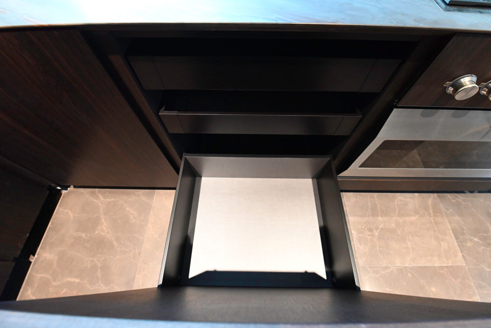 minotticucine Modern Classic Dark Brown Kitchen with Stone Countertops