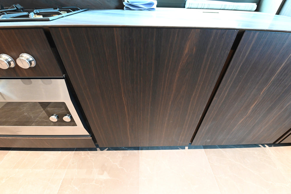 minotticucine Modern Classic Dark Brown Kitchen with Stone Countertops